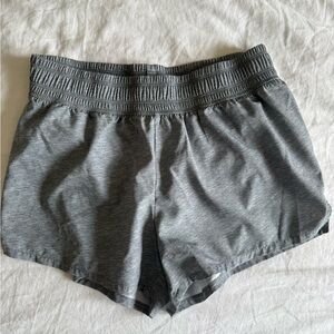 •SOLD• Gap fit shorts